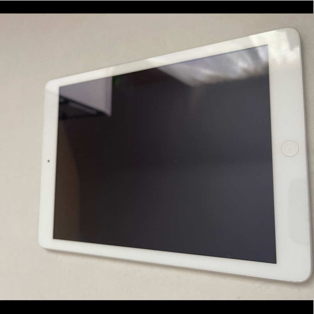 Apple iPad Air